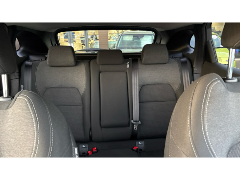 Nissan Qashqai 1.3 DiG-T MH N-Connecta 5dr Petrol Hatchback